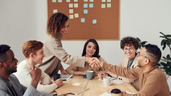 Pengertian Akomodasi