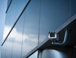 Panduan Memilih CCTV Outdoor yang Tahan Cuaca Ekstrem untuk Keamanan Maksimal