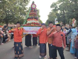 Kirab Ancak Agung Satukan Masyarakat dan Lestarikan Tradisi Situbondo