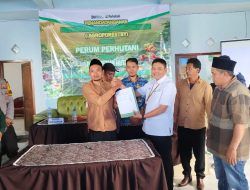 Perhutani Bondowoso dan Petani Kopi LMDH Rengganis Teken PKS, Dorong Hutan Lestari dan Ekonomi Desa